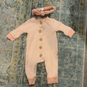 Cute matching button up with bow